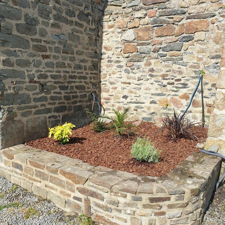 Chambres De Villee Saint-Georges-de-Grehaigne ภายนอก รูปภาพ
